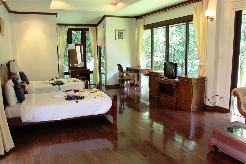 กุญชระบุรี รีสอร์ต - เกาะช้าง Hotel ภายนอก รูปภาพ