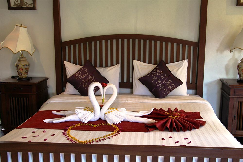 กุญชระบุรี รีสอร์ต - เกาะช้าง Hotel ภายนอก รูปภาพ